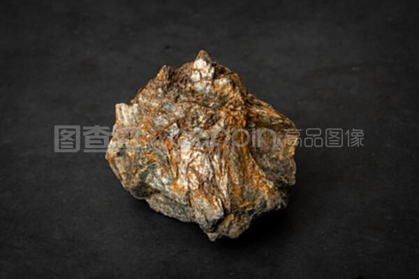 金屬元素含量高的礦石為何會起泡？—— 揭秘礦石起泡現(xiàn)象的科學原理